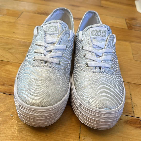 Keds sneakers 7.5 - Picture 6 of 12